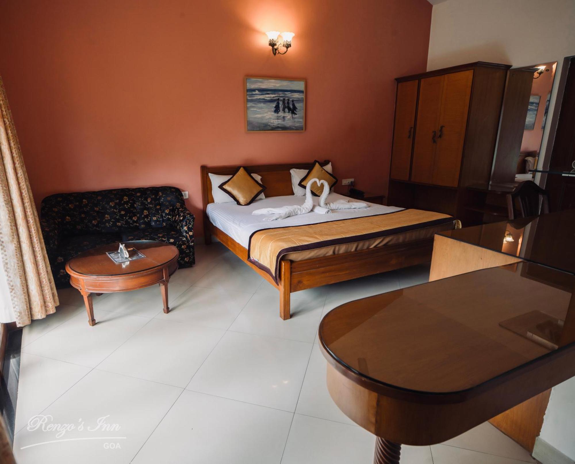 Renzo'S Inn Калангут Екстер'єр фото